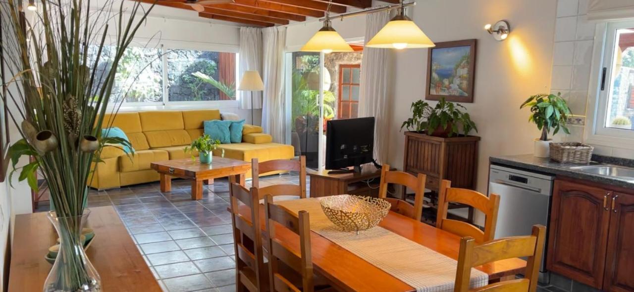فيلا Casa Chic Lanzarote بويرتو ذيل كارمين المظهر الخارجي الصورة